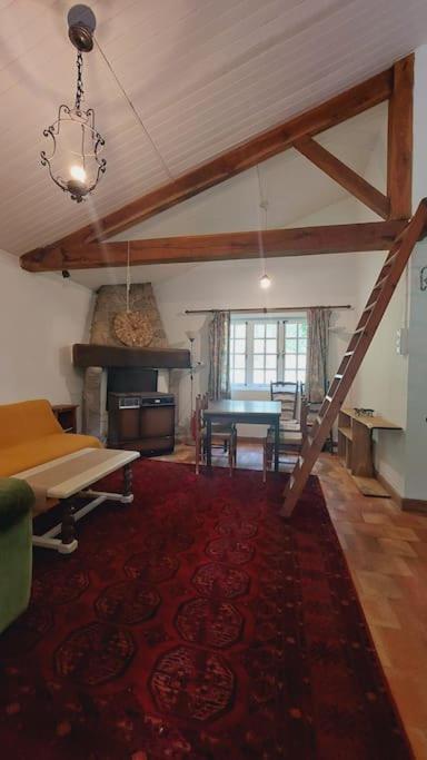 Abjat-sur-Bandiat Gite Rustique - Perigord Vert - La Collina 24300 מראה חיצוני תמונה